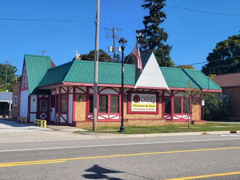 212 E Colby Street Whitehall City MI 49461