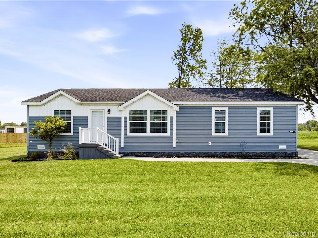 10714 Jean Pierre Site# 37 Court