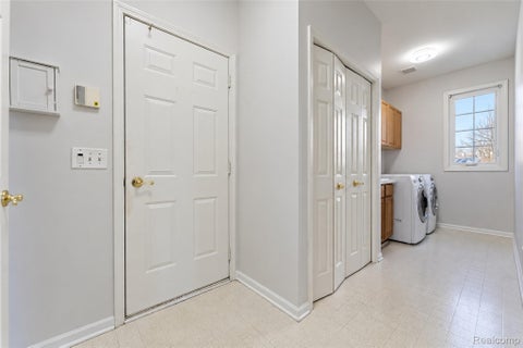Tiny photo for 45498 Muirfield Drive, Canton Charter Township, MI 48188 (MLS # 20261085184)