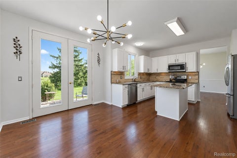 Tiny photo for 45498 Muirfield Drive, Canton Charter Township, MI 48188 (MLS # 20261085184)