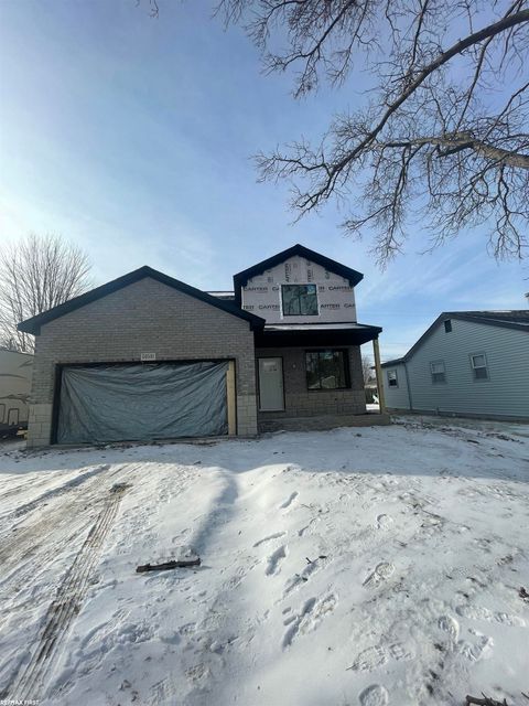 50591 Walpole Street New Baltimore City MI 48047