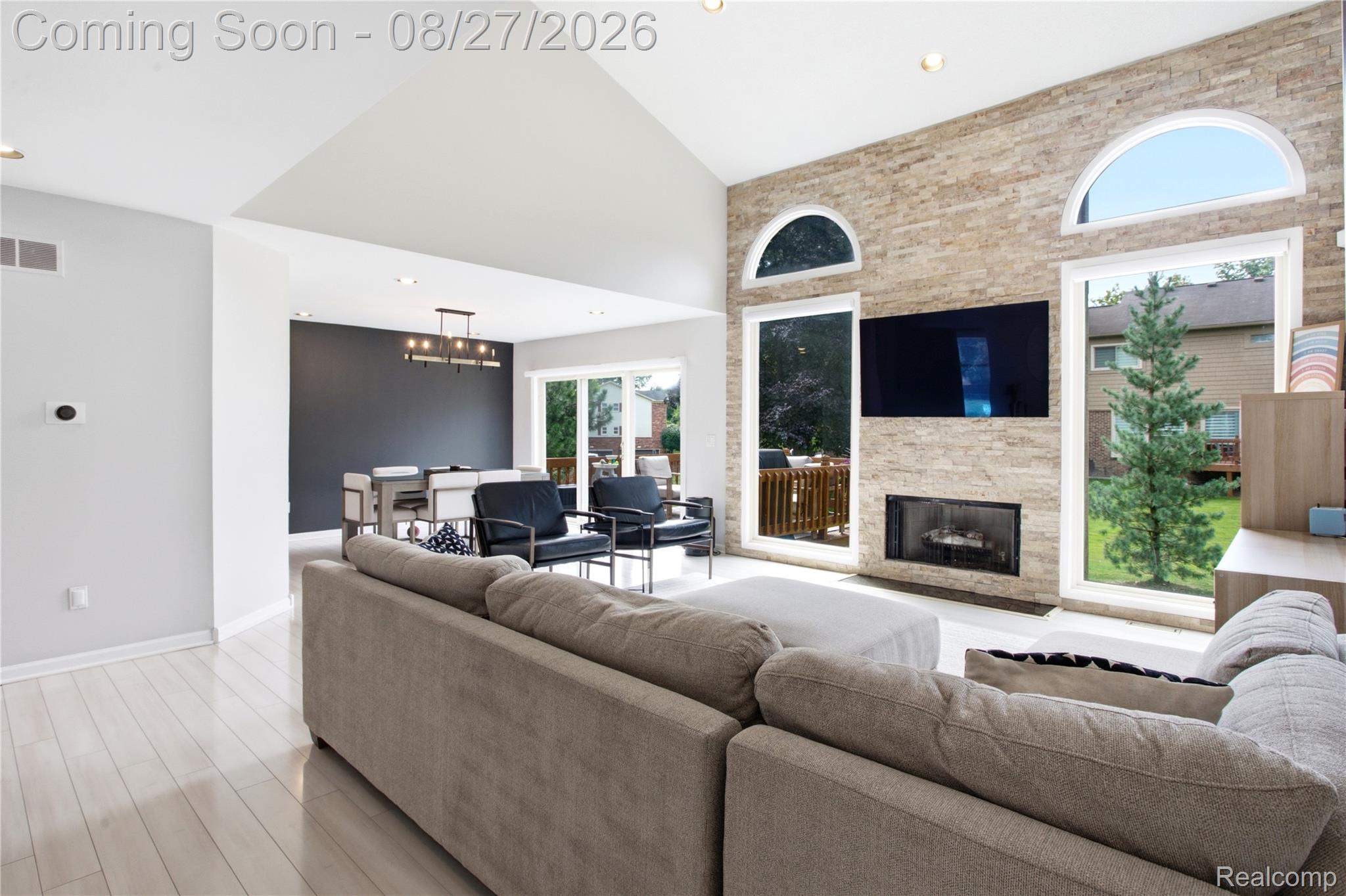 6306 Aspen Ridge Boulevard