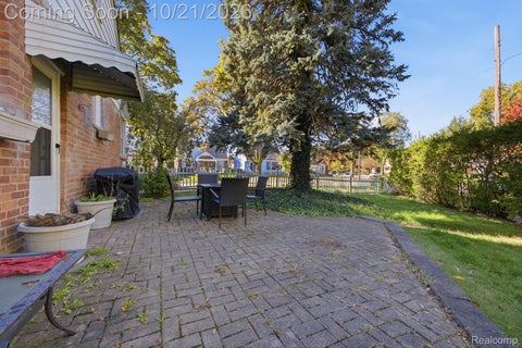 Tiny photo for 23030 Donaldson Street, Dearborn City, MI 48124 (MLS # 20261083566)