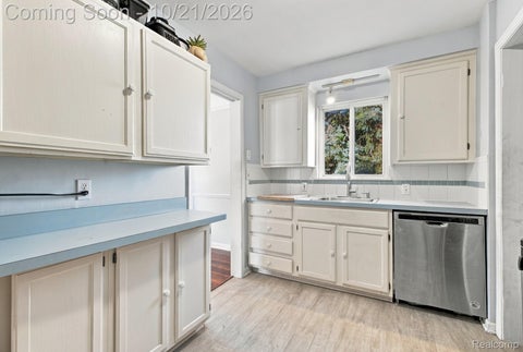 Tiny photo for 23030 Donaldson Street, Dearborn City, MI 48124 (MLS # 20261083566)