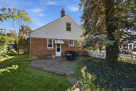 Tiny photo for 23030 Donaldson Street, Dearborn City, MI 48124 (MLS # 20261083566)