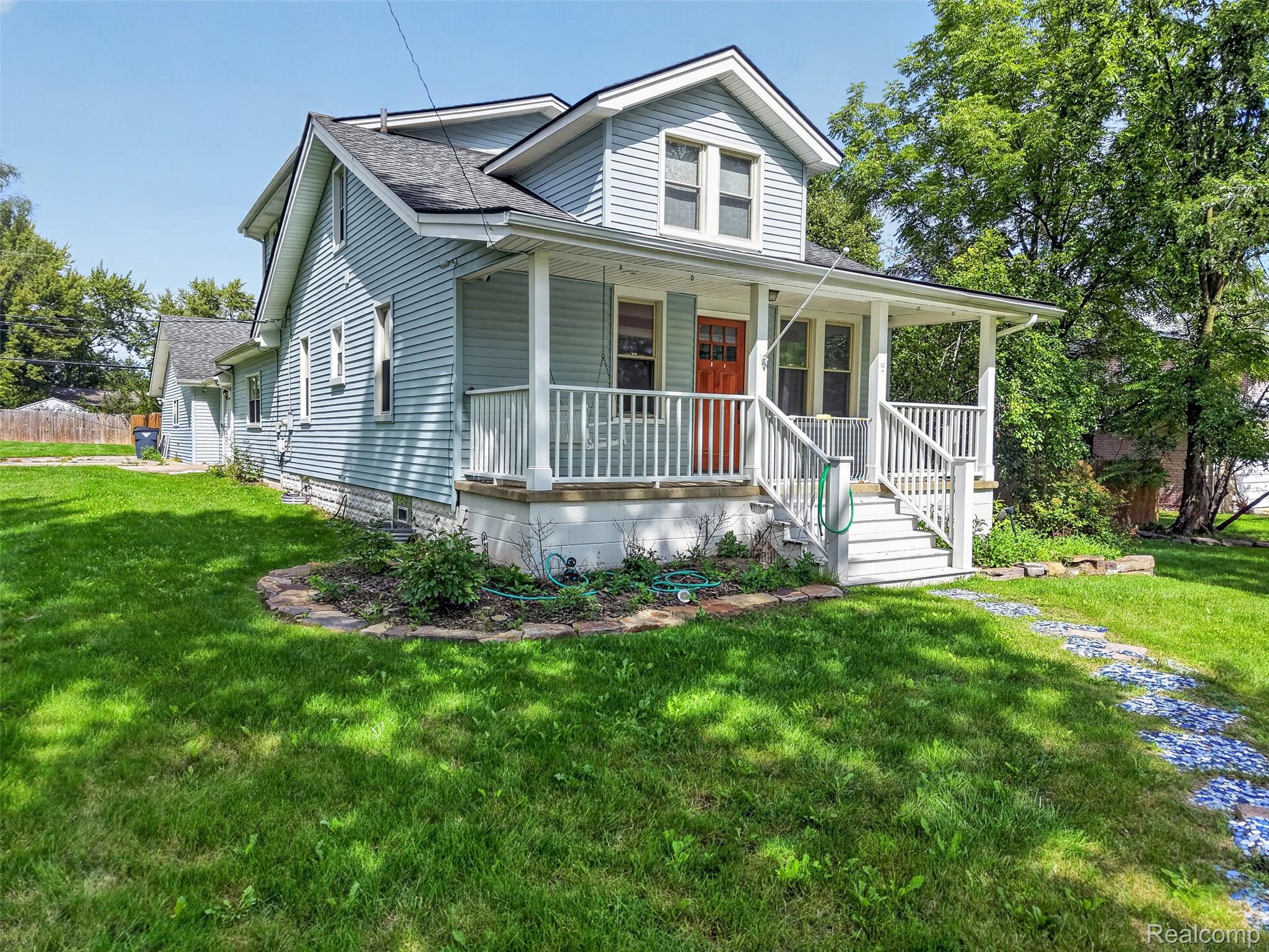 240 W Wattles Road