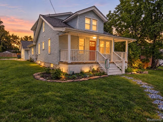 240 W WATTLES RD, TROY, MI 48098 - Image f90d4f8eee2358d8dd63a3adaa9bb130/884667161