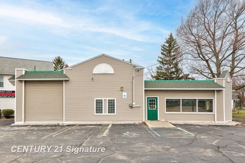 2019 Columbus Avenue Bay City City MI 48708