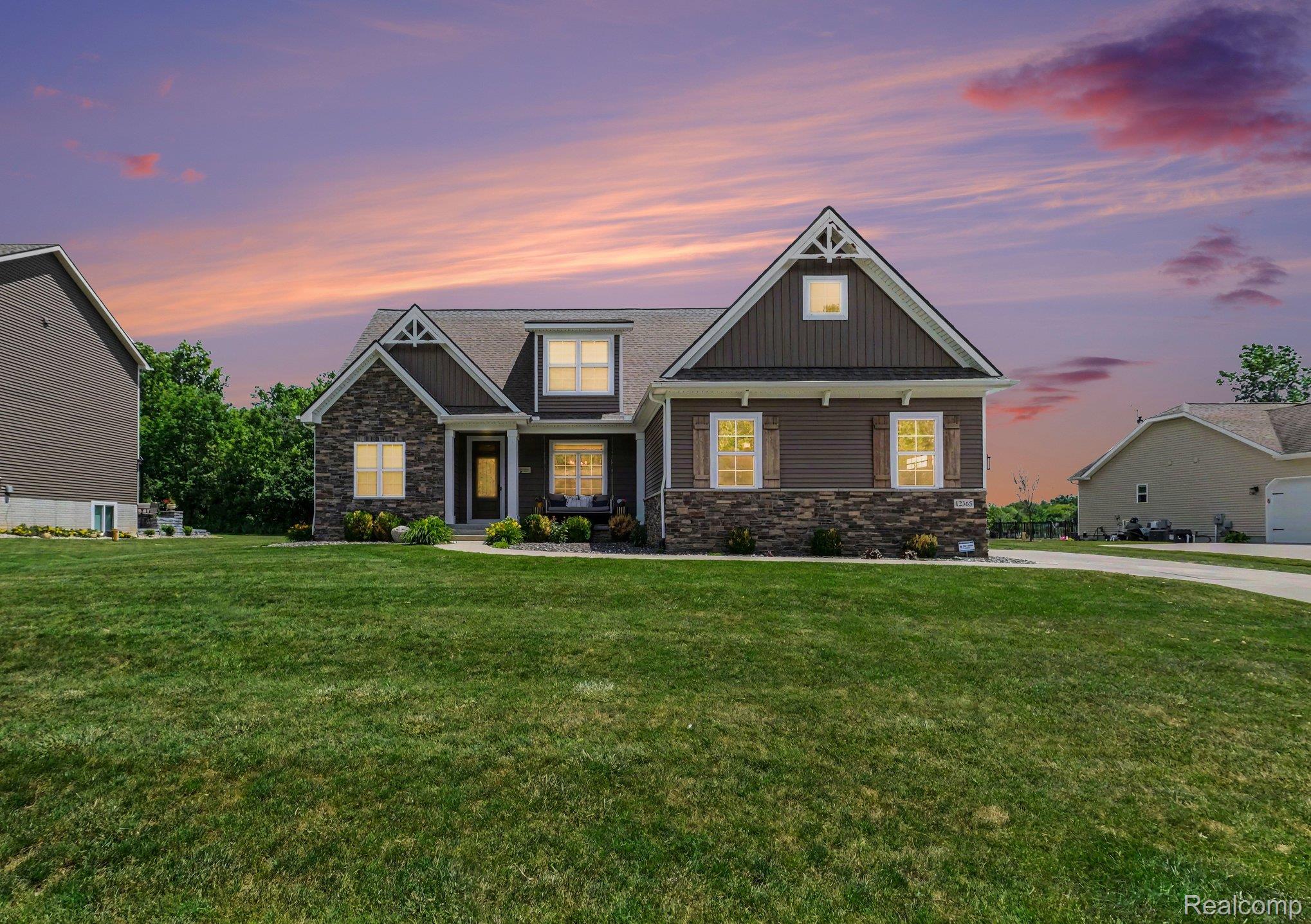 12365 Sugar Maple Drive