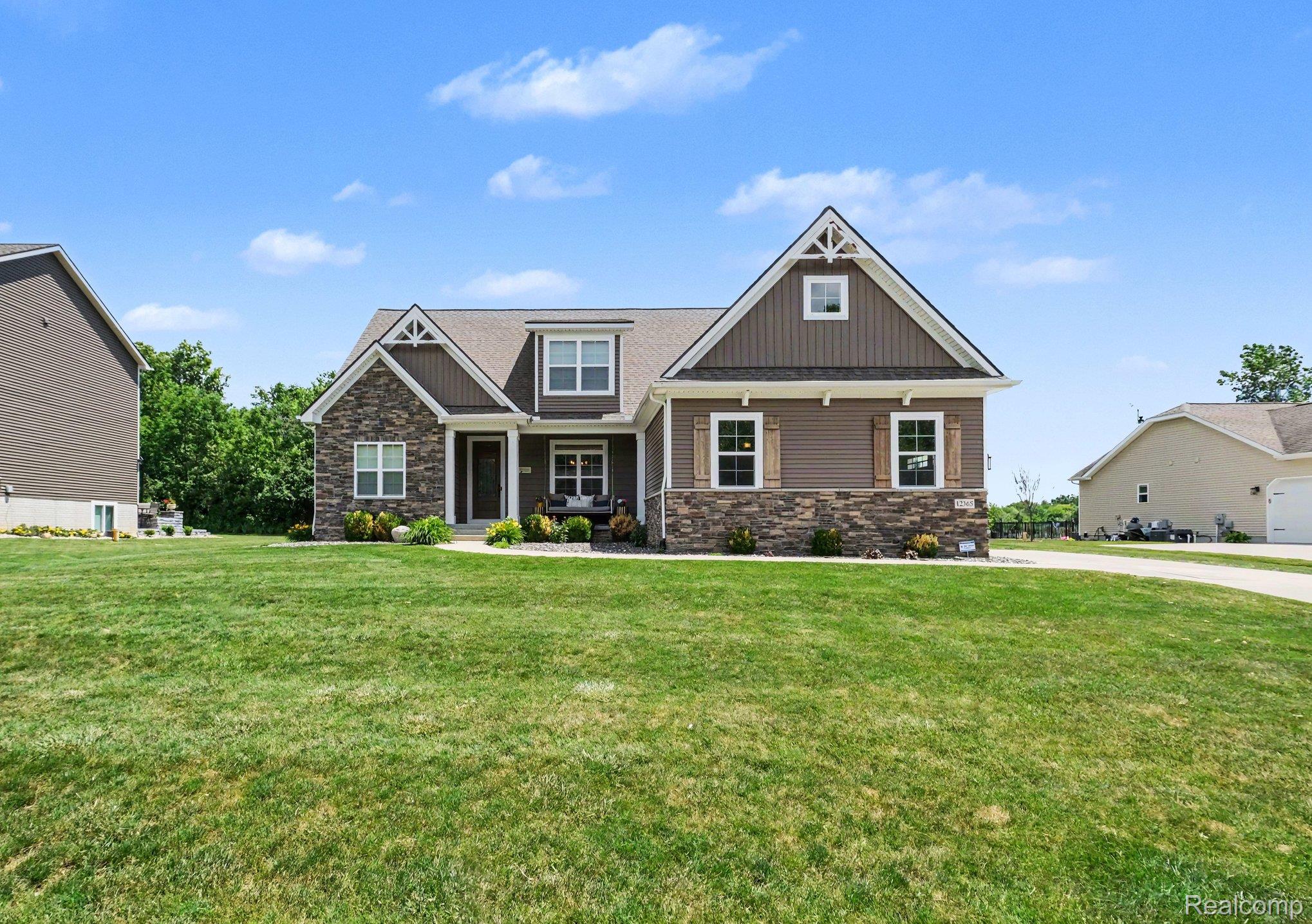 12365 Sugar Maple Drive