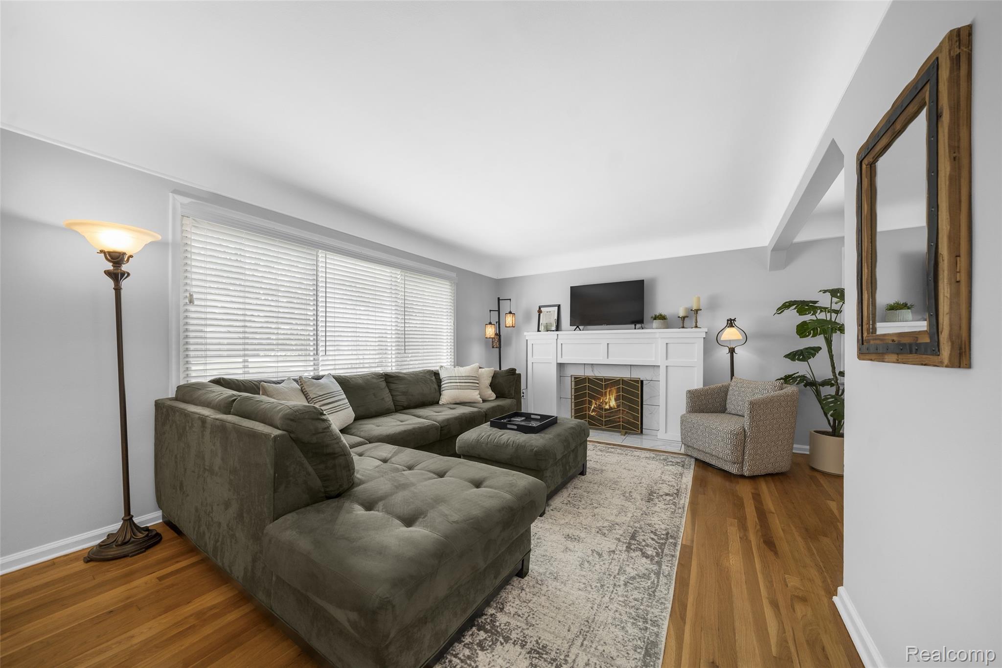 2195 Pembroke Road