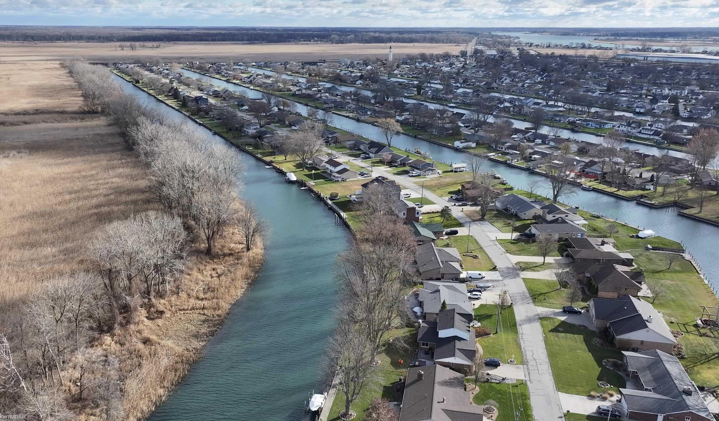 7294 Flamingo Street