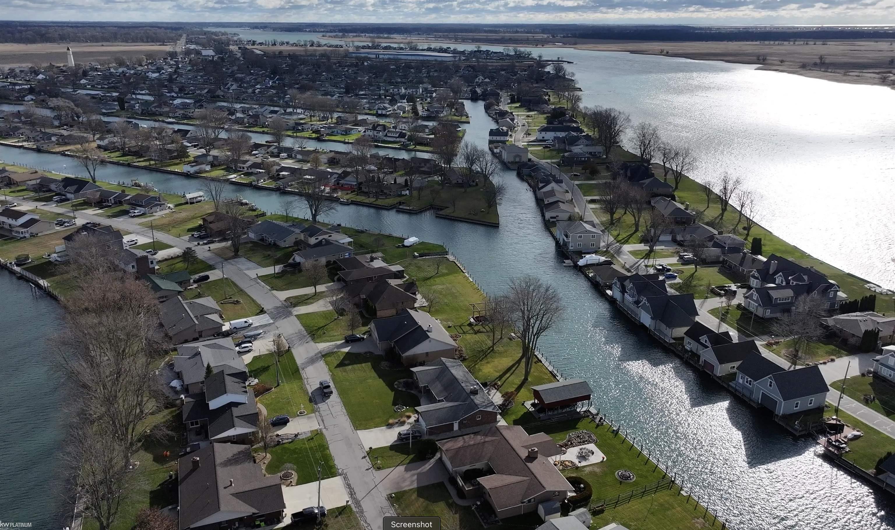 7294 Flamingo Street