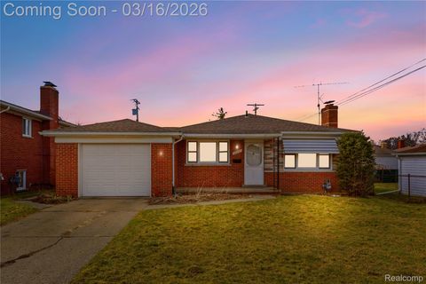 Photo of 14437 Lenore, Redford Charter Township, MI 48239 (MLS # 20261015952)