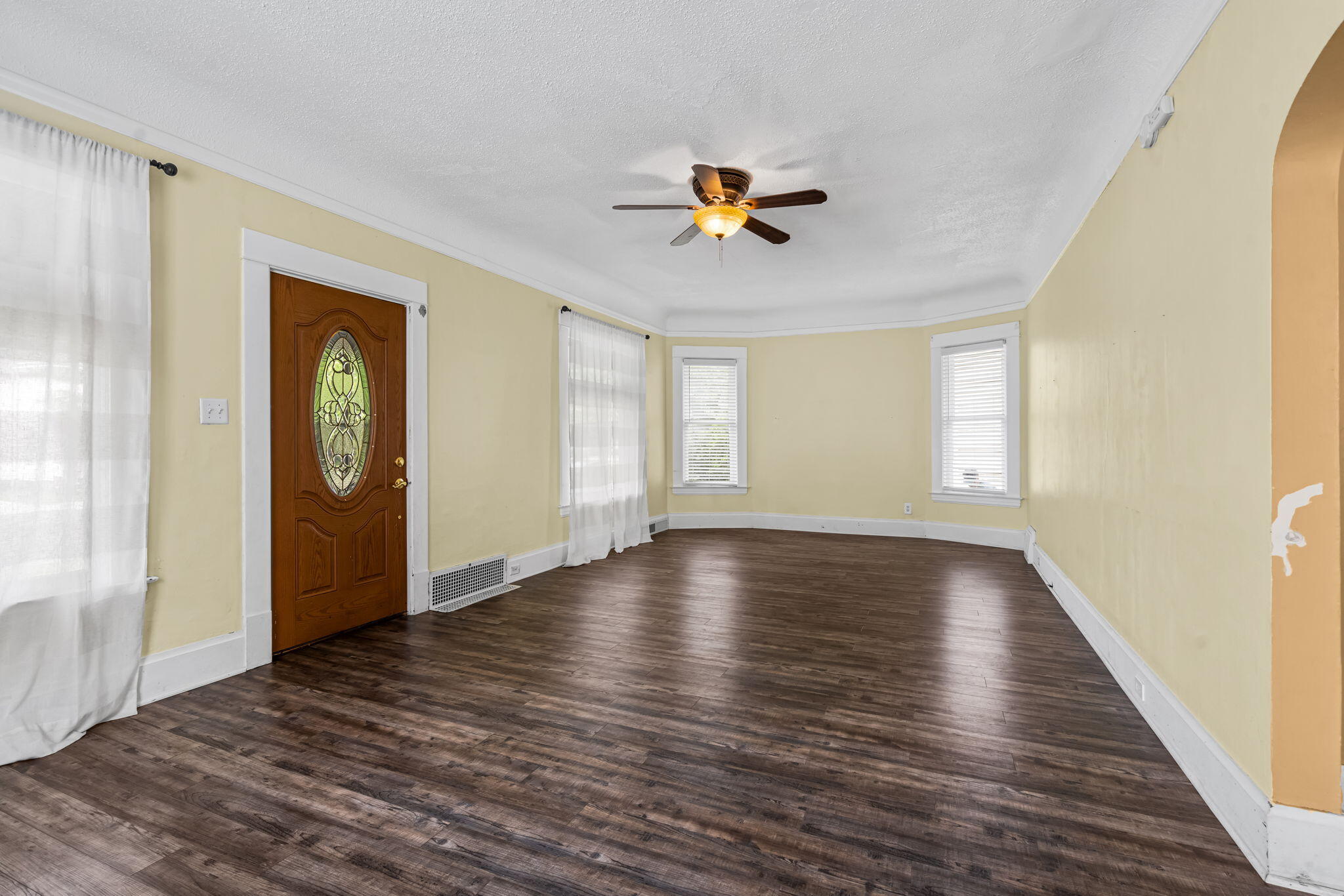 52 W 17th Street