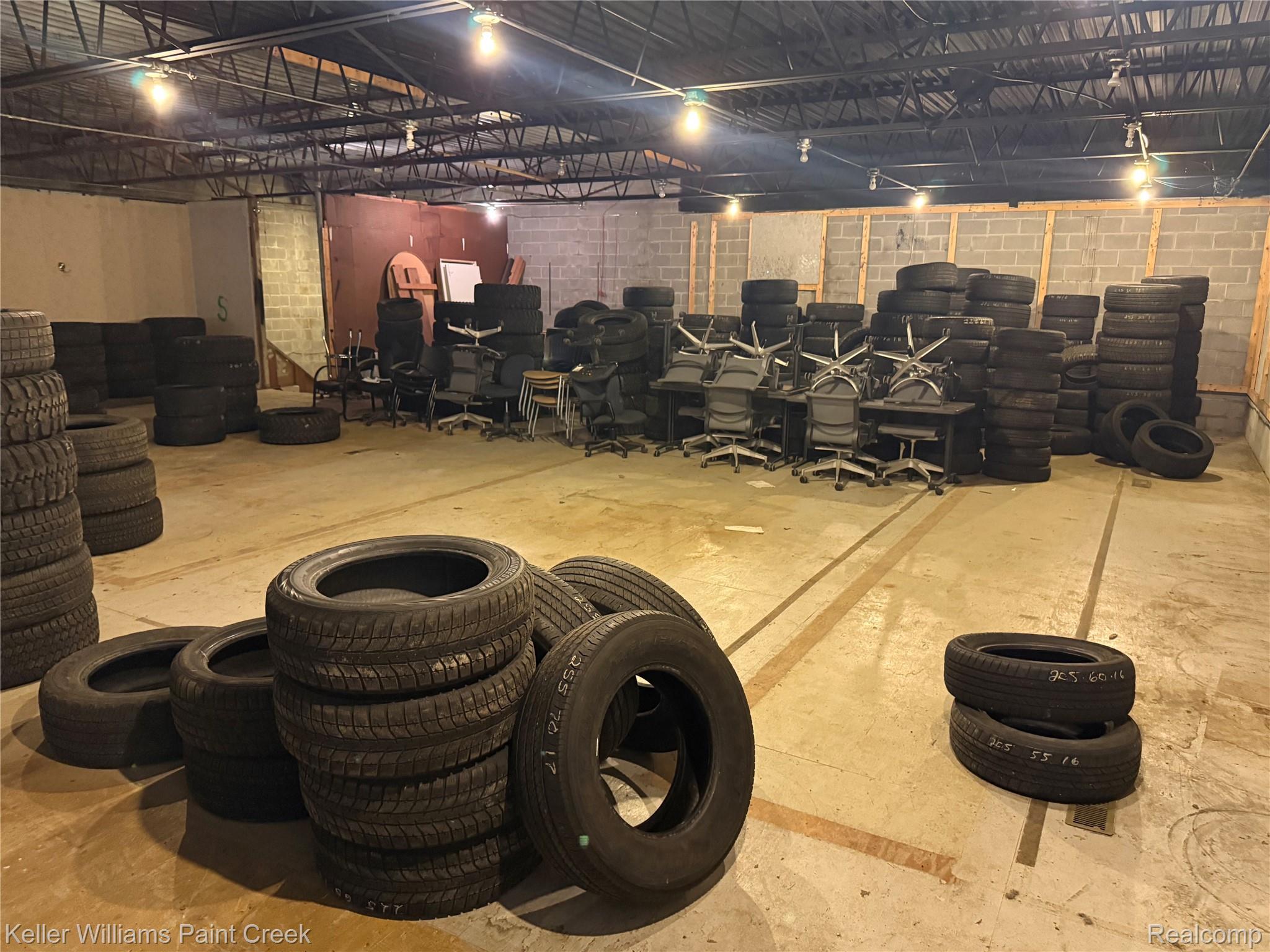 49562 Van Dyke Avenue