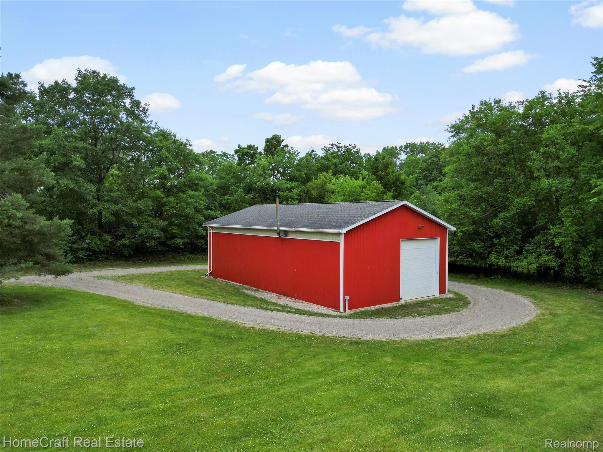 1565 7 MILE Road