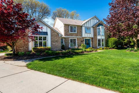 Featured picture for the property 20250035255