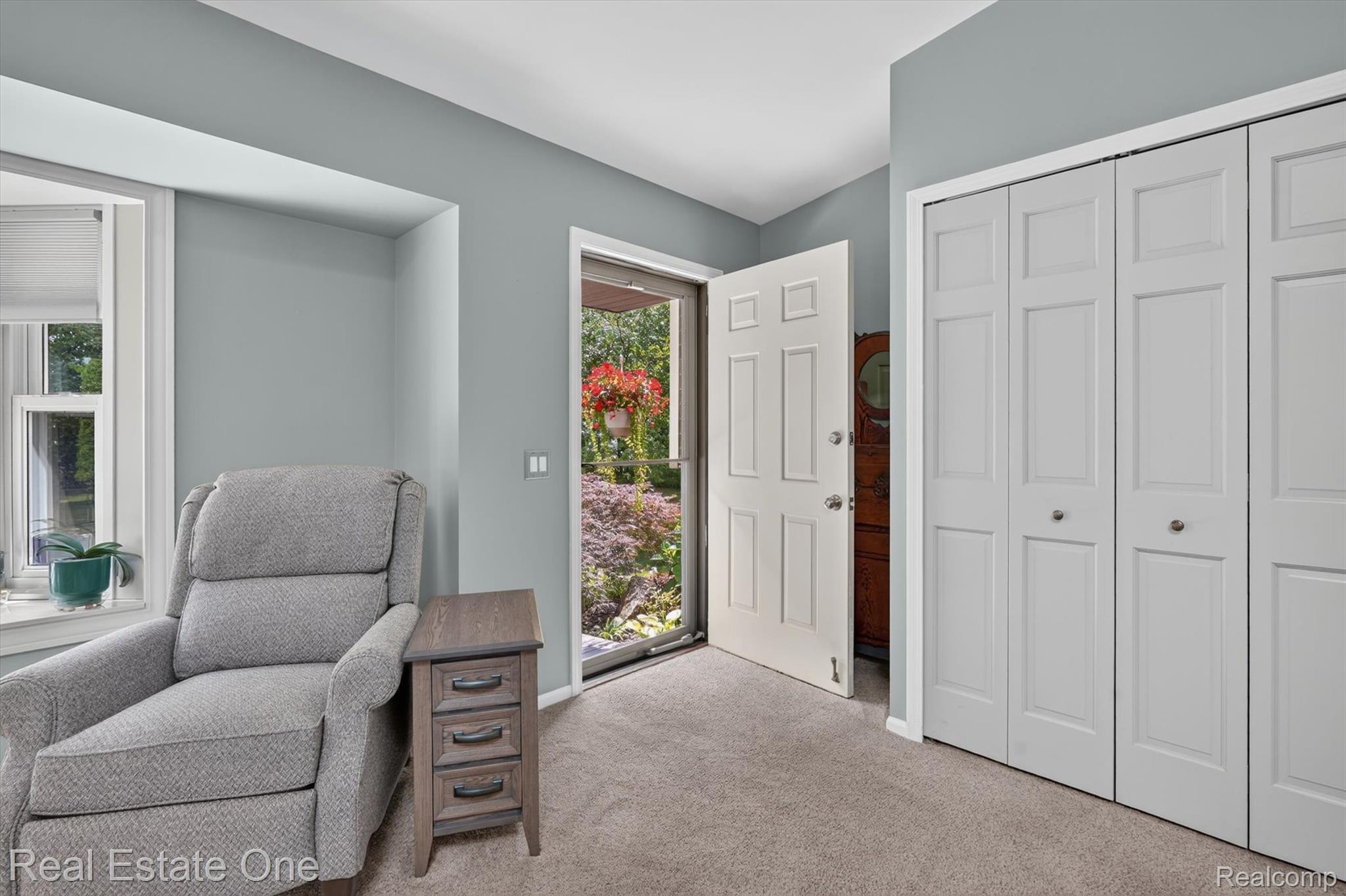7255 Hall Road