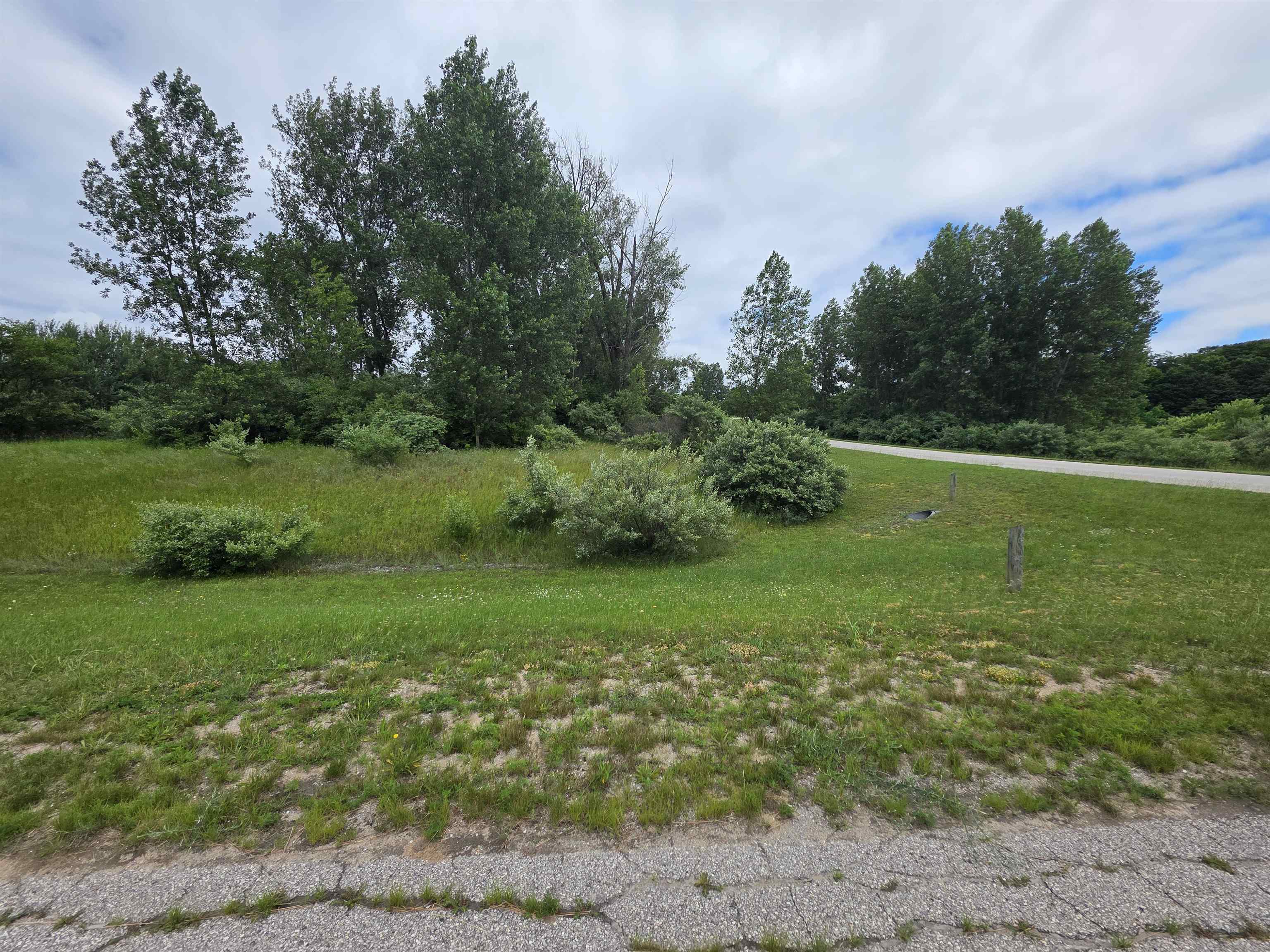 1501 S Montmorency Lane