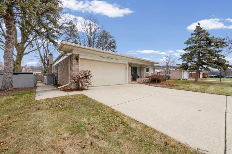 38706 Roycroft Street