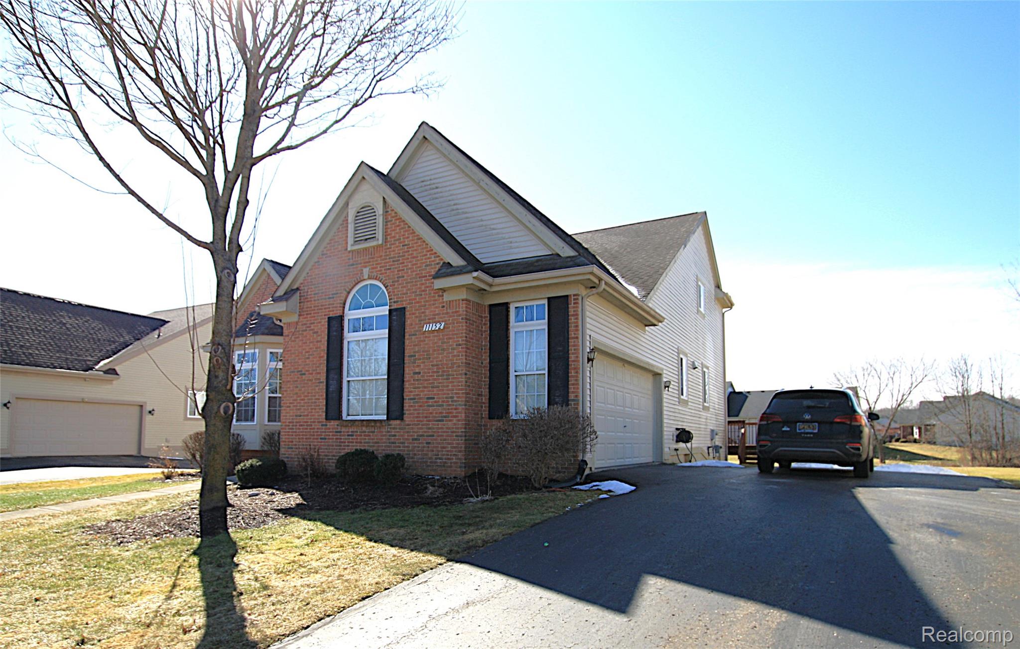 11152 Woodfield Parkway