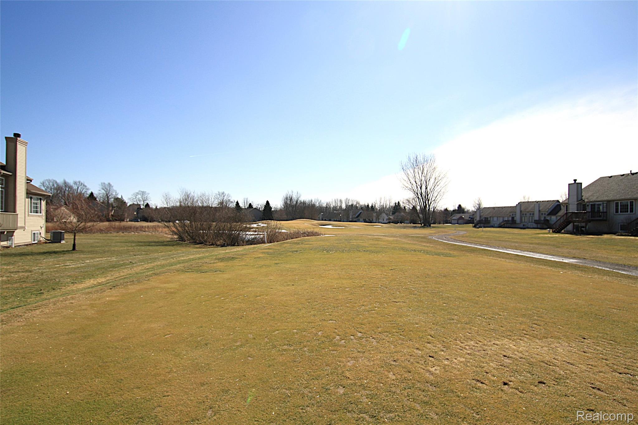 11152 Woodfield Parkway