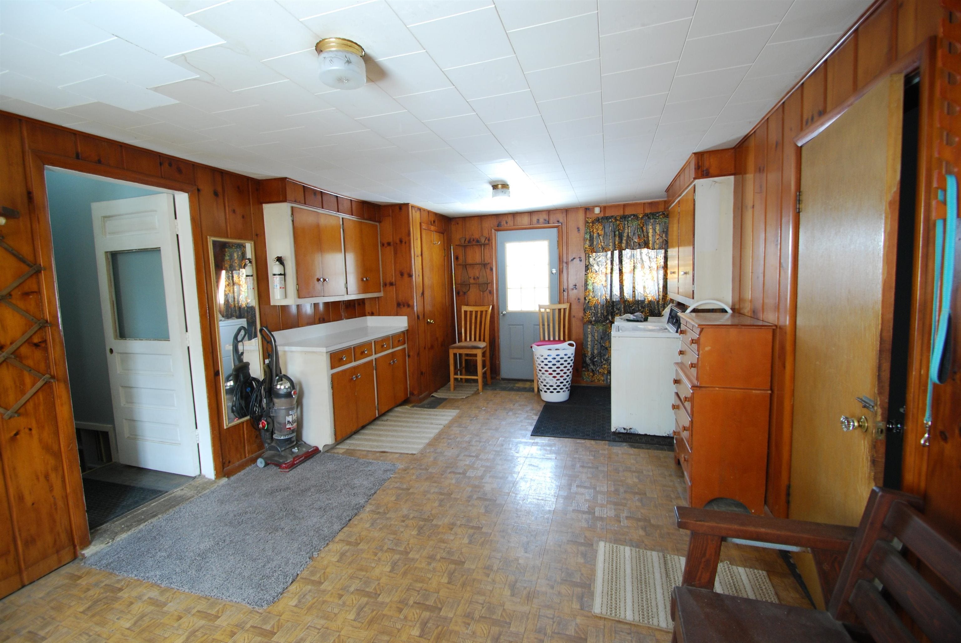2162 Greenwood Road