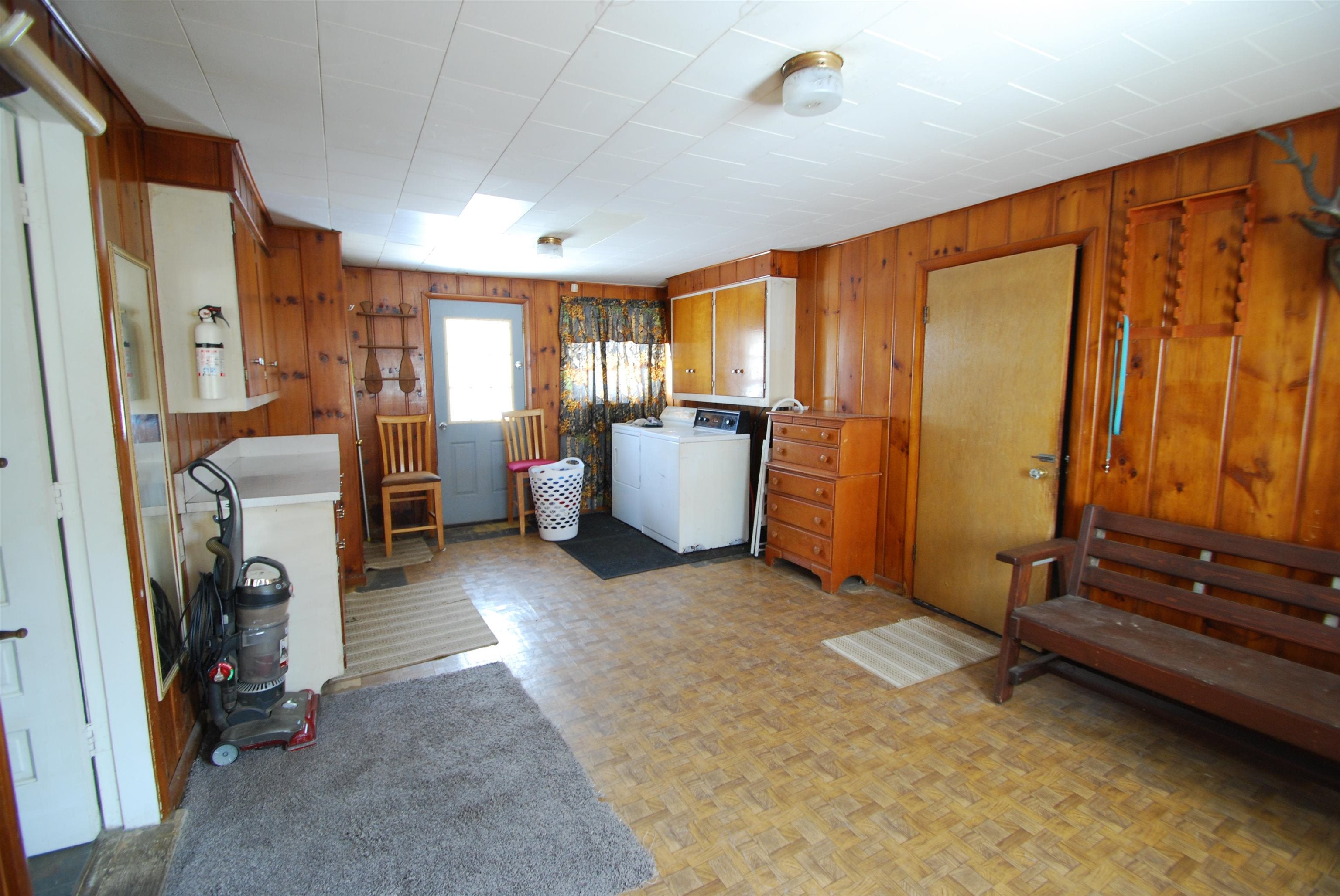 2162 Greenwood Road
