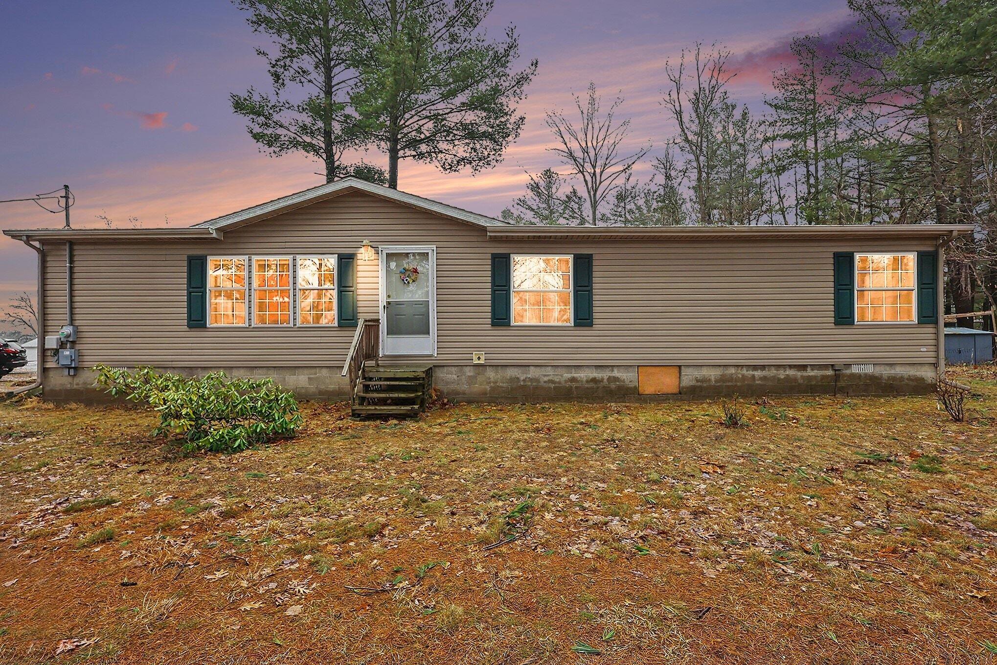 1799 N Lakeview Drive