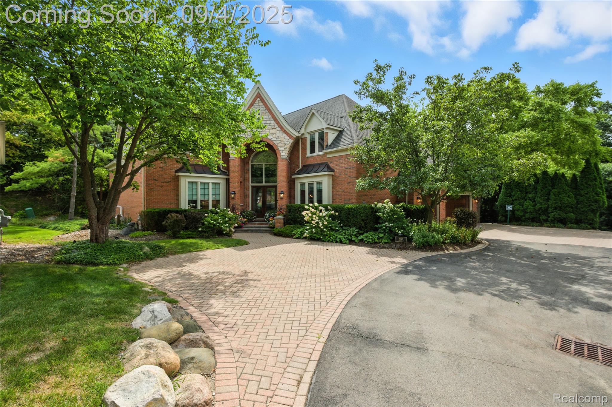 3029 E Ridge Court