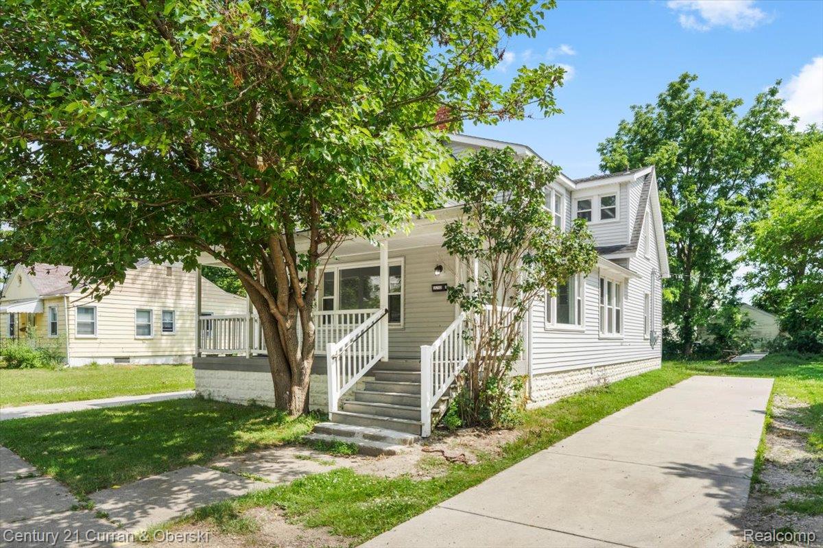 35743 E Michigan Avenue 2