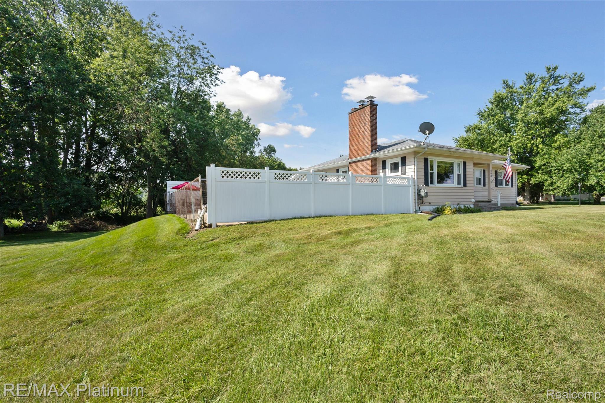5001 Dexter Trail Road