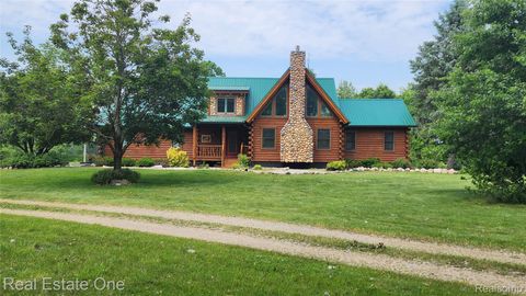 4638 Holly Lake Road Lapeer City MI 48446