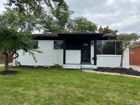 27719 Rockwood Street St Clair Shores City MI 48081