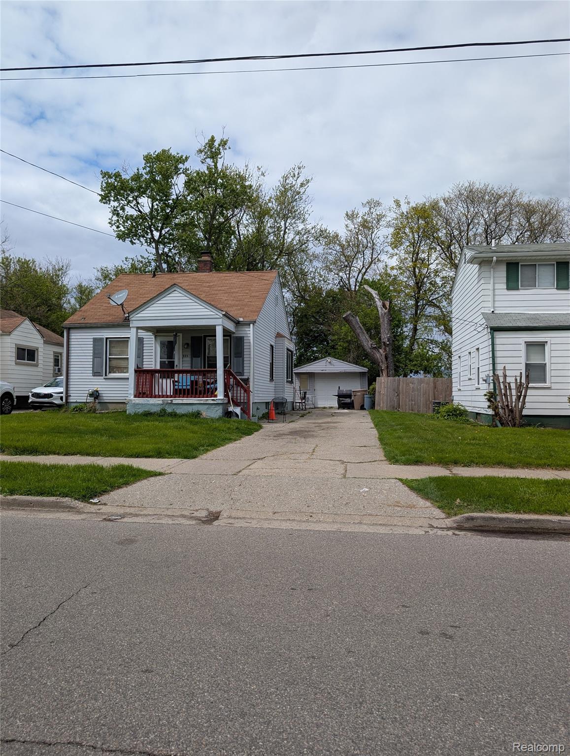 309 Michigan Avenue