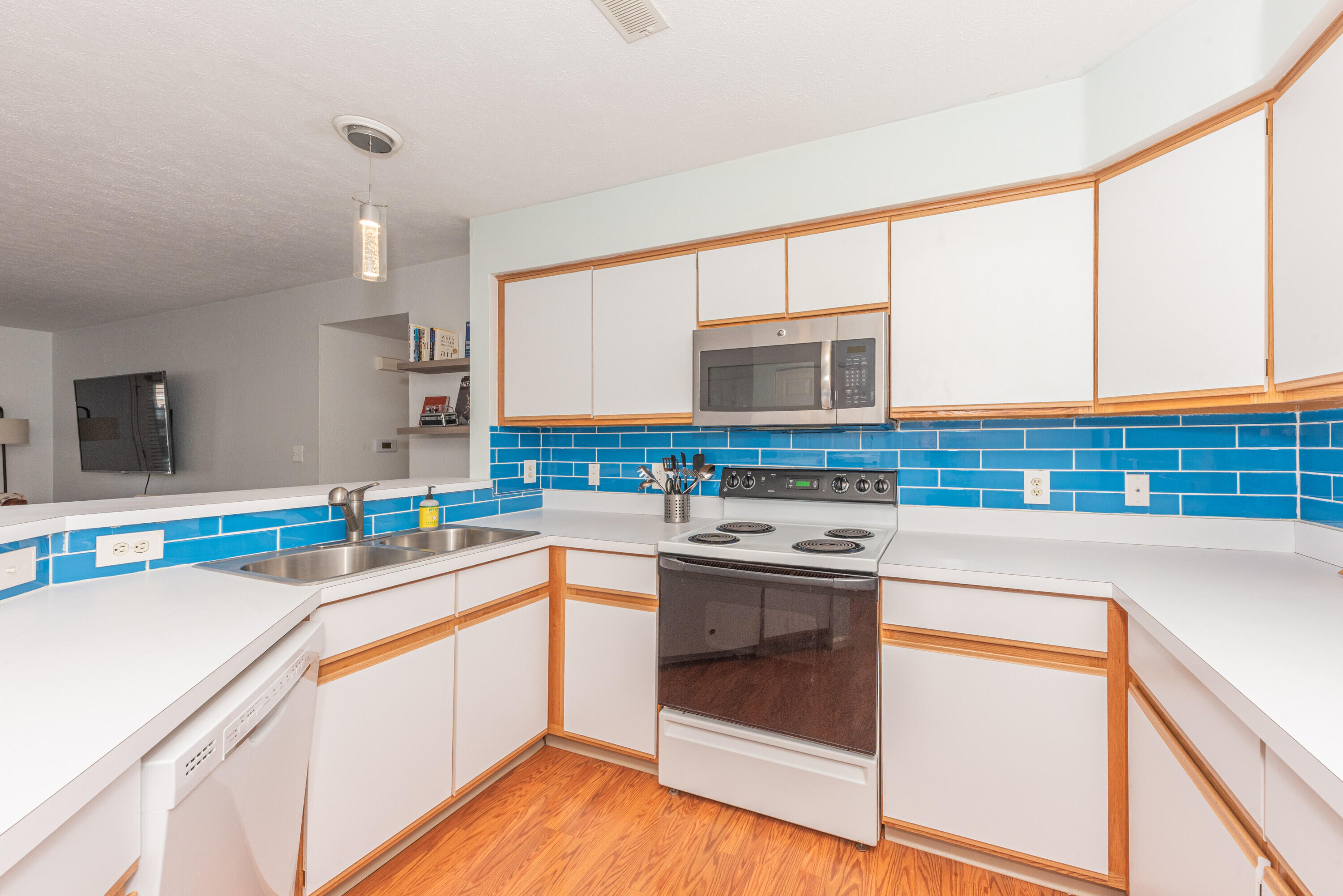 1322 Heatherwood Lane