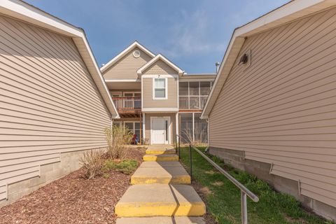 1322 Heatherwood Lane Pittsfield Charter Township MI 48108