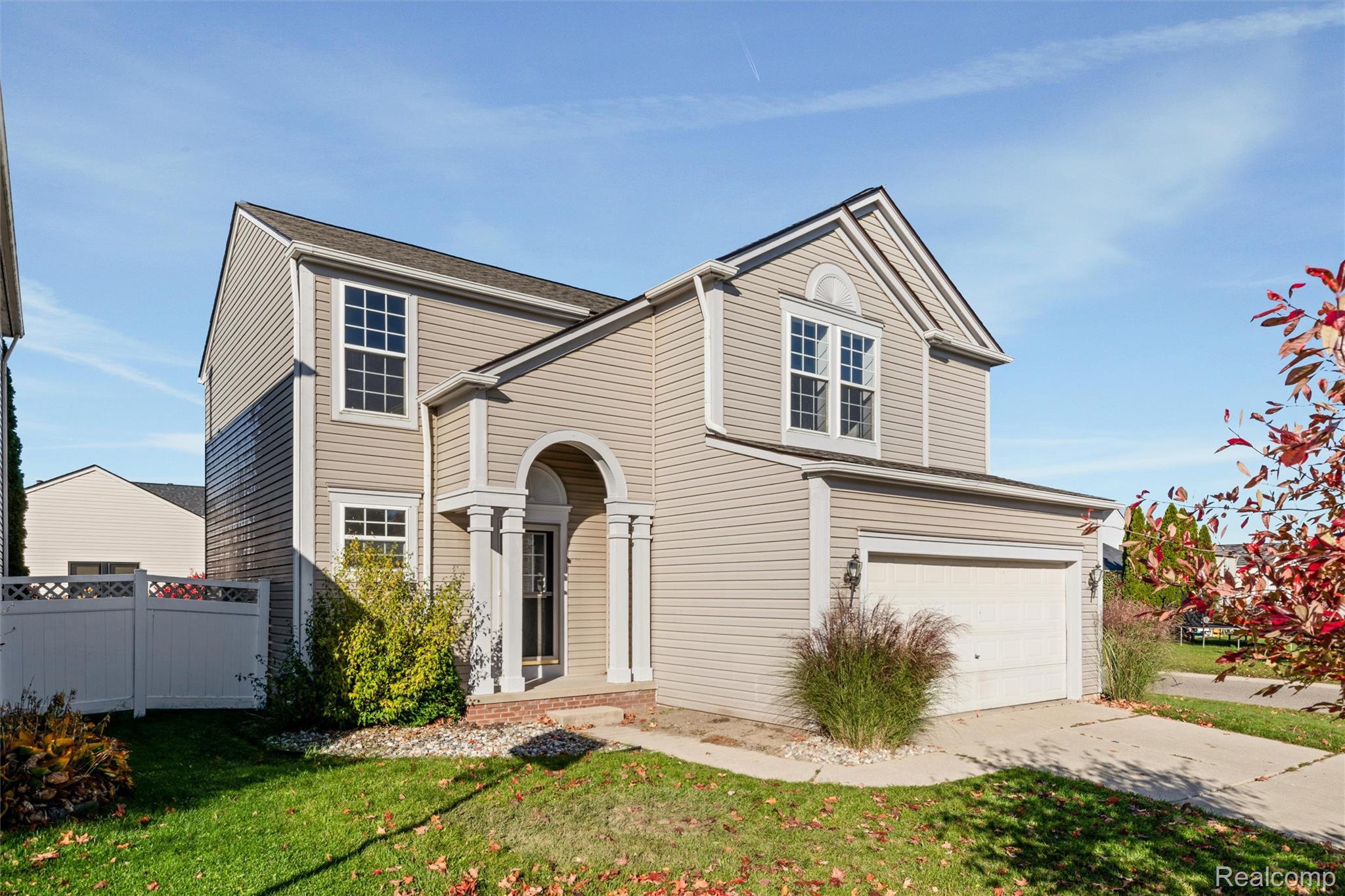 10100 Fieldway Trail