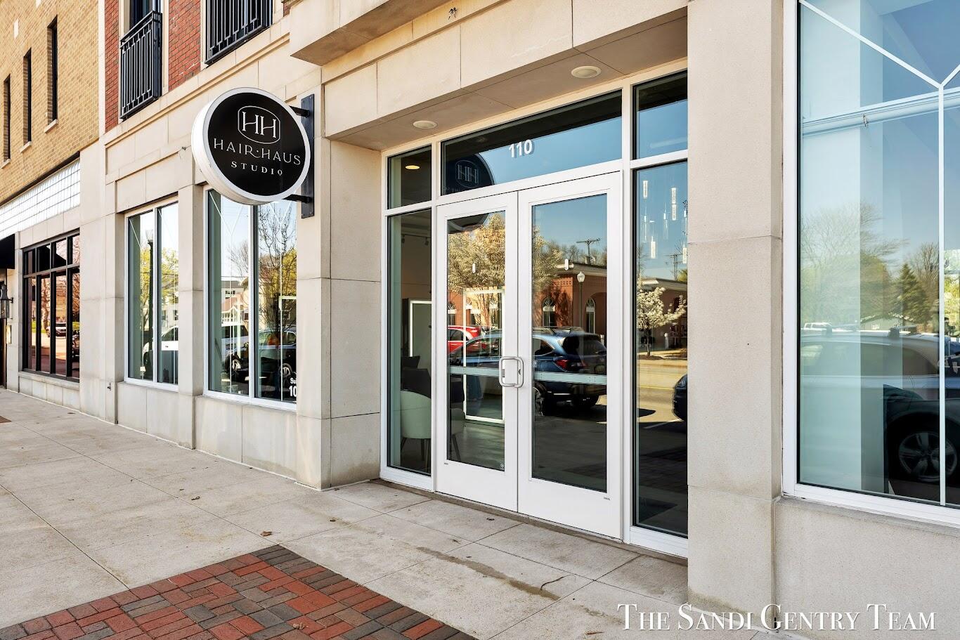 110 W Savidge Street 203