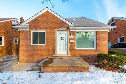 9255 Hubert Avenue Allen Park City MI 48101