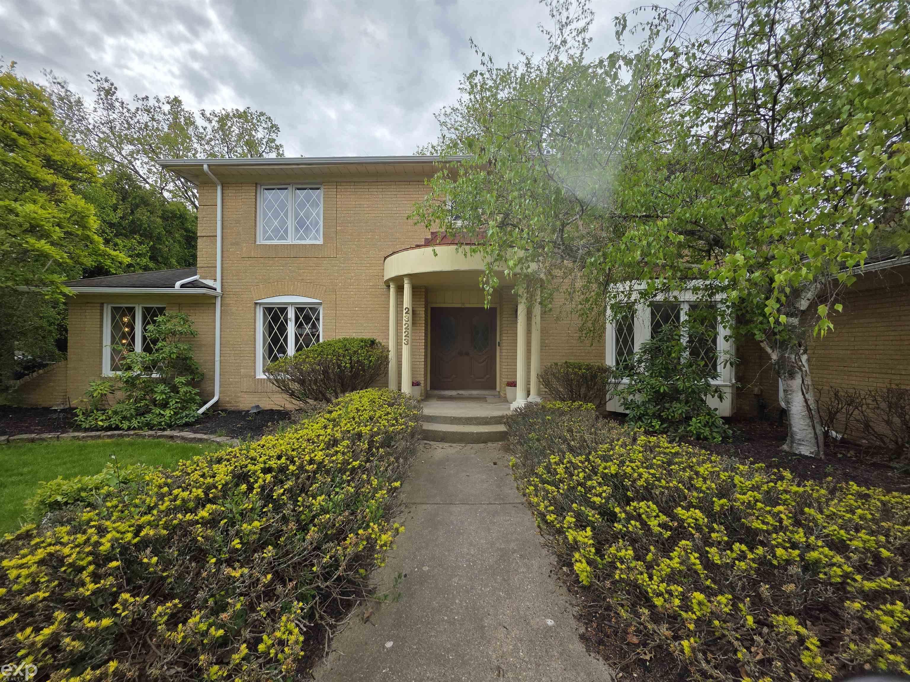 23223 Bellwood Drive