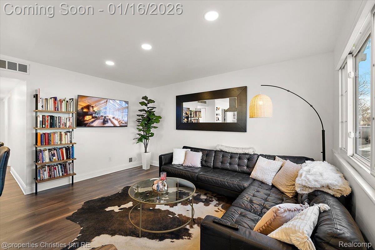 336 Kensington Avenue