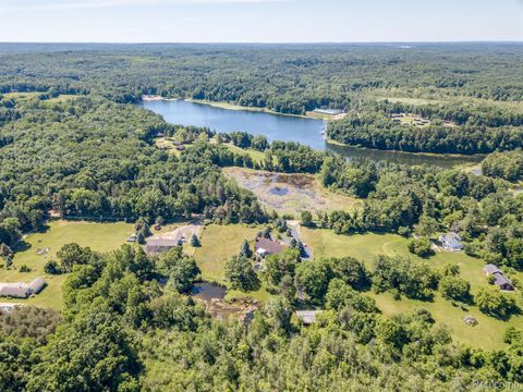 Tiny photo for 4090 PERRYVILLE Road, Groveland Township, MI 48462 (MLS # 20261021712)