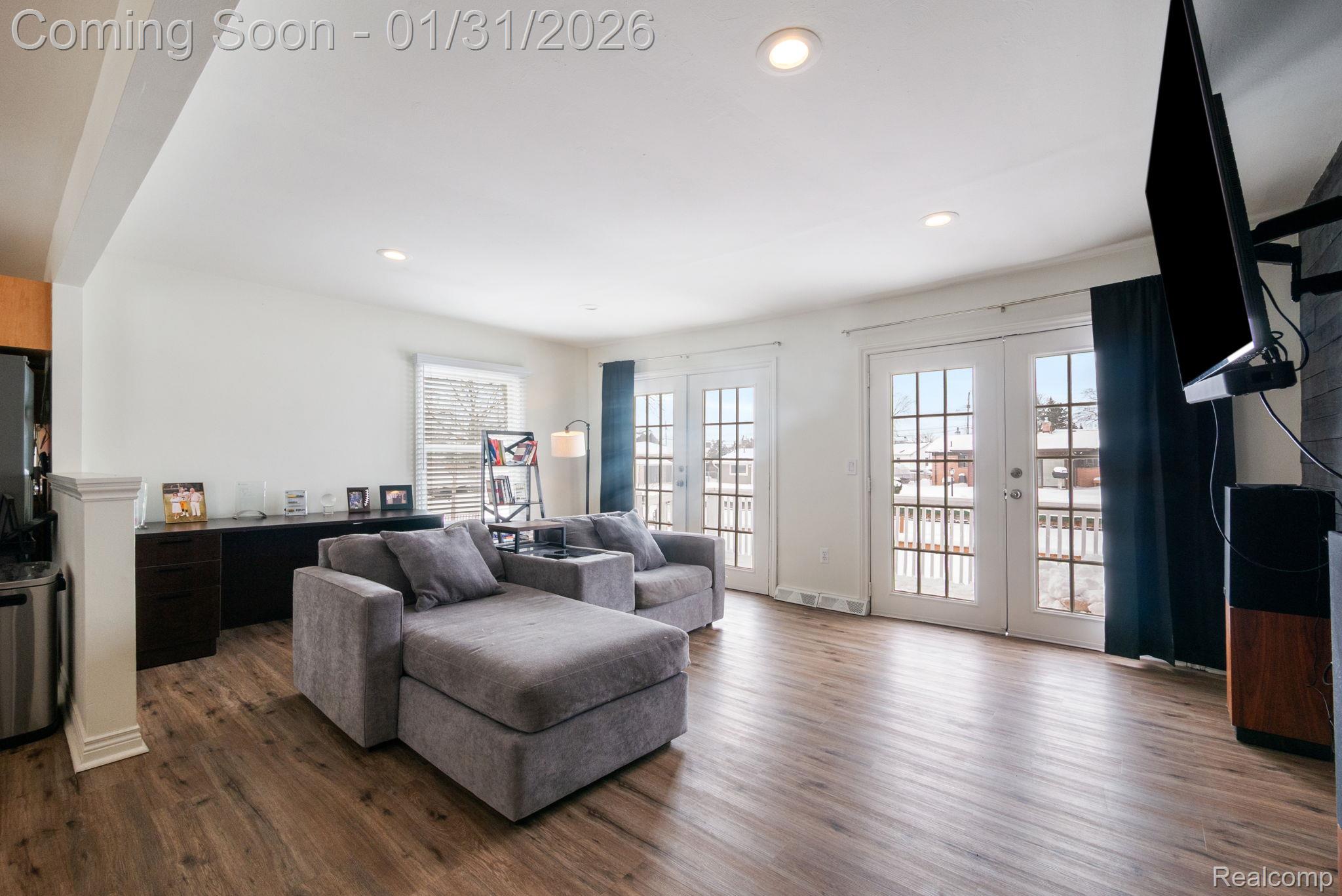 1298 S Cass Lake Road