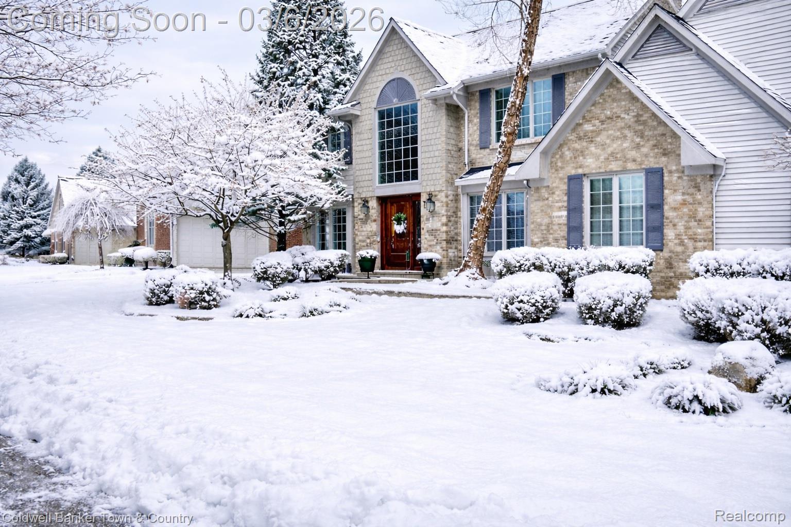 47740 Royal Pointe Drive