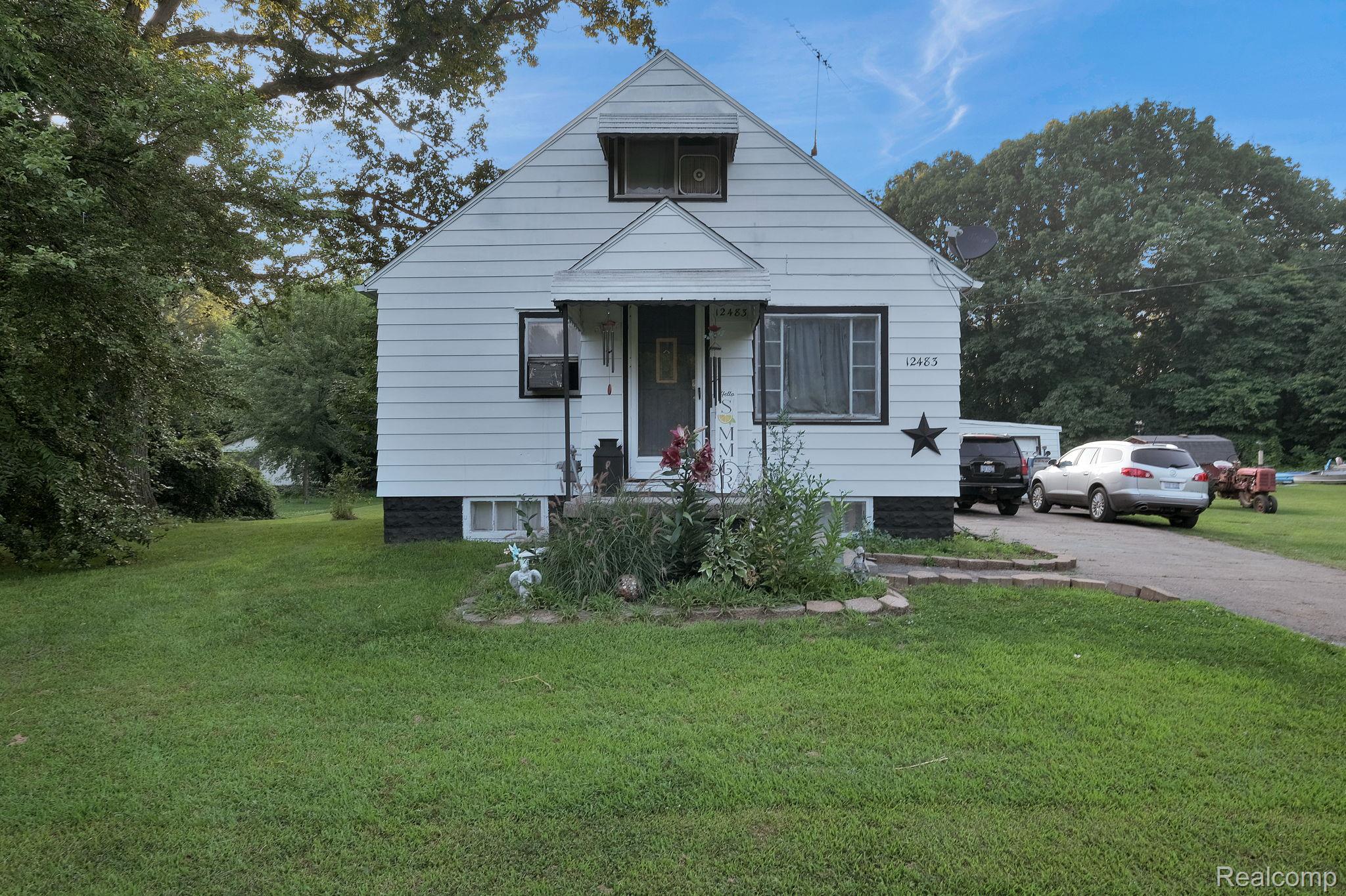 12483 Tuscola Road