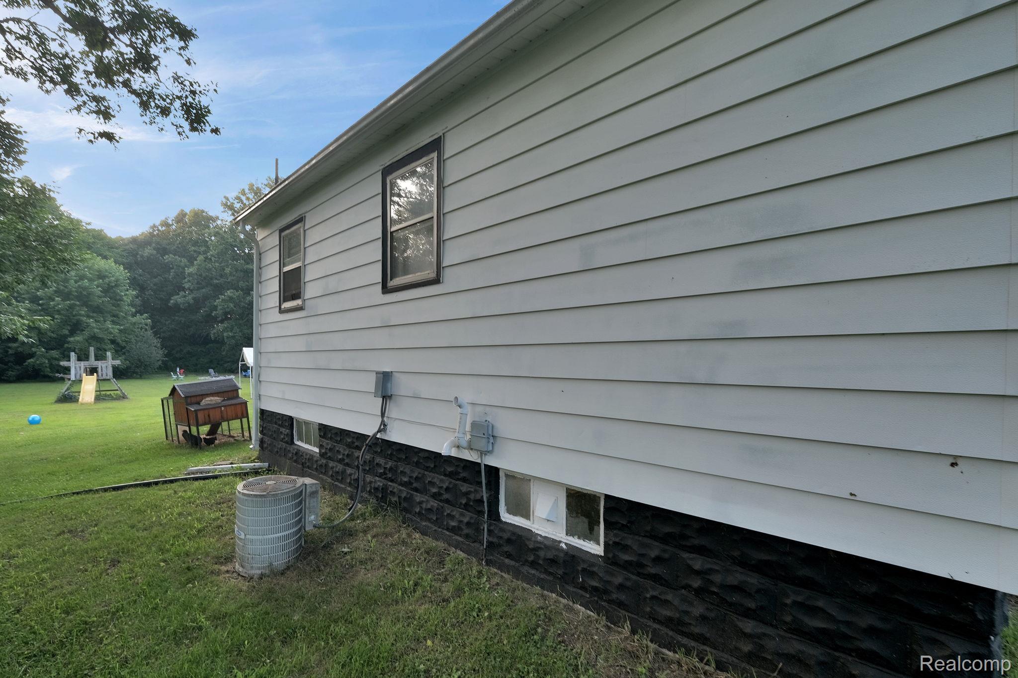 12483 Tuscola Road