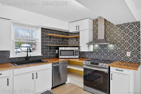 Tiny photo for 2648 Corey Street, Waterford Charter Township, MI 48328 (MLS # 20261020423)