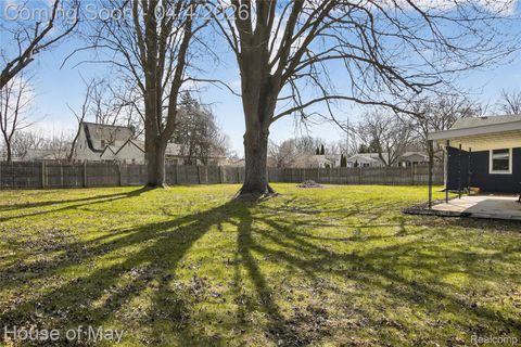 Tiny photo for 2648 Corey Street, Waterford Charter Township, MI 48328 (MLS # 20261020423)